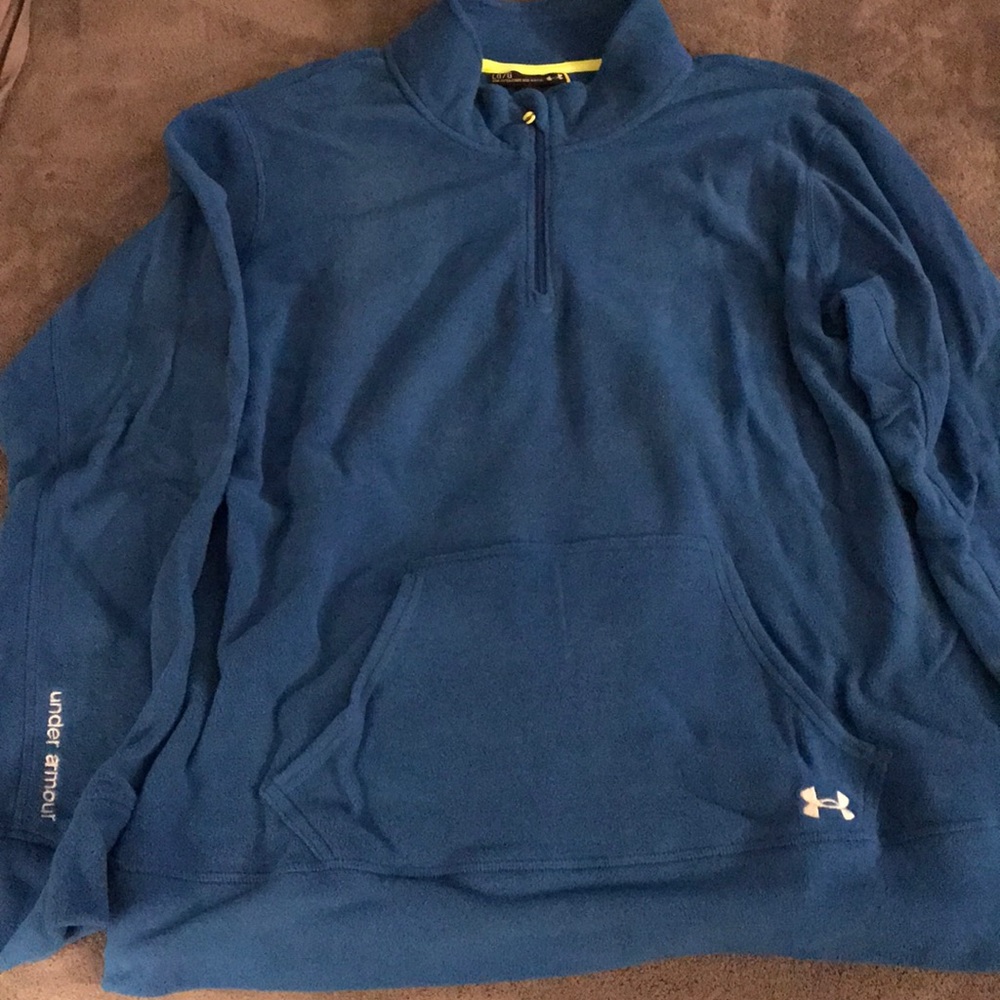 Fleece top